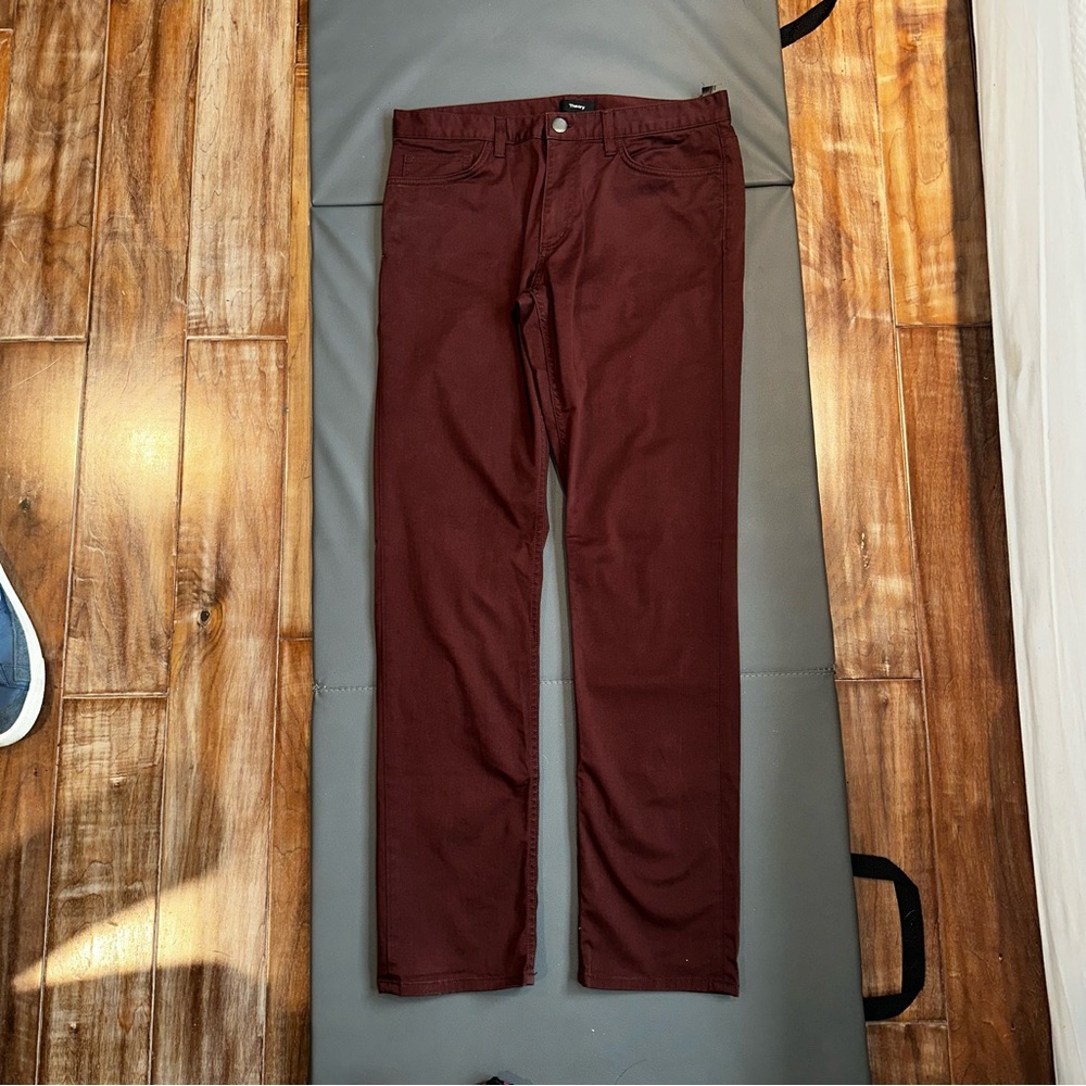 Theory “Zaine” Burgundy Flat Front Pants 32x32